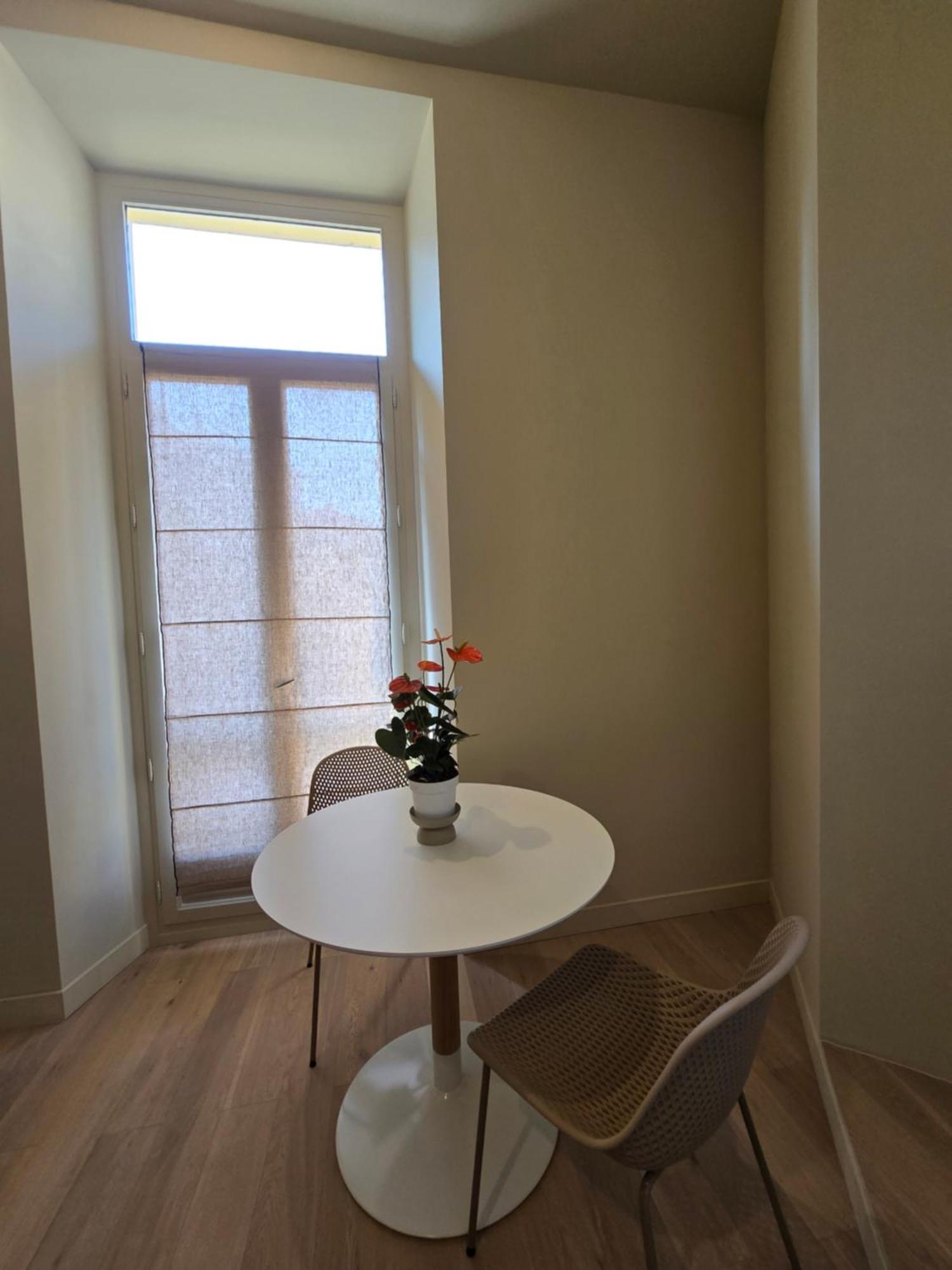Appartement Place Magenta à Nice Extérieur photo